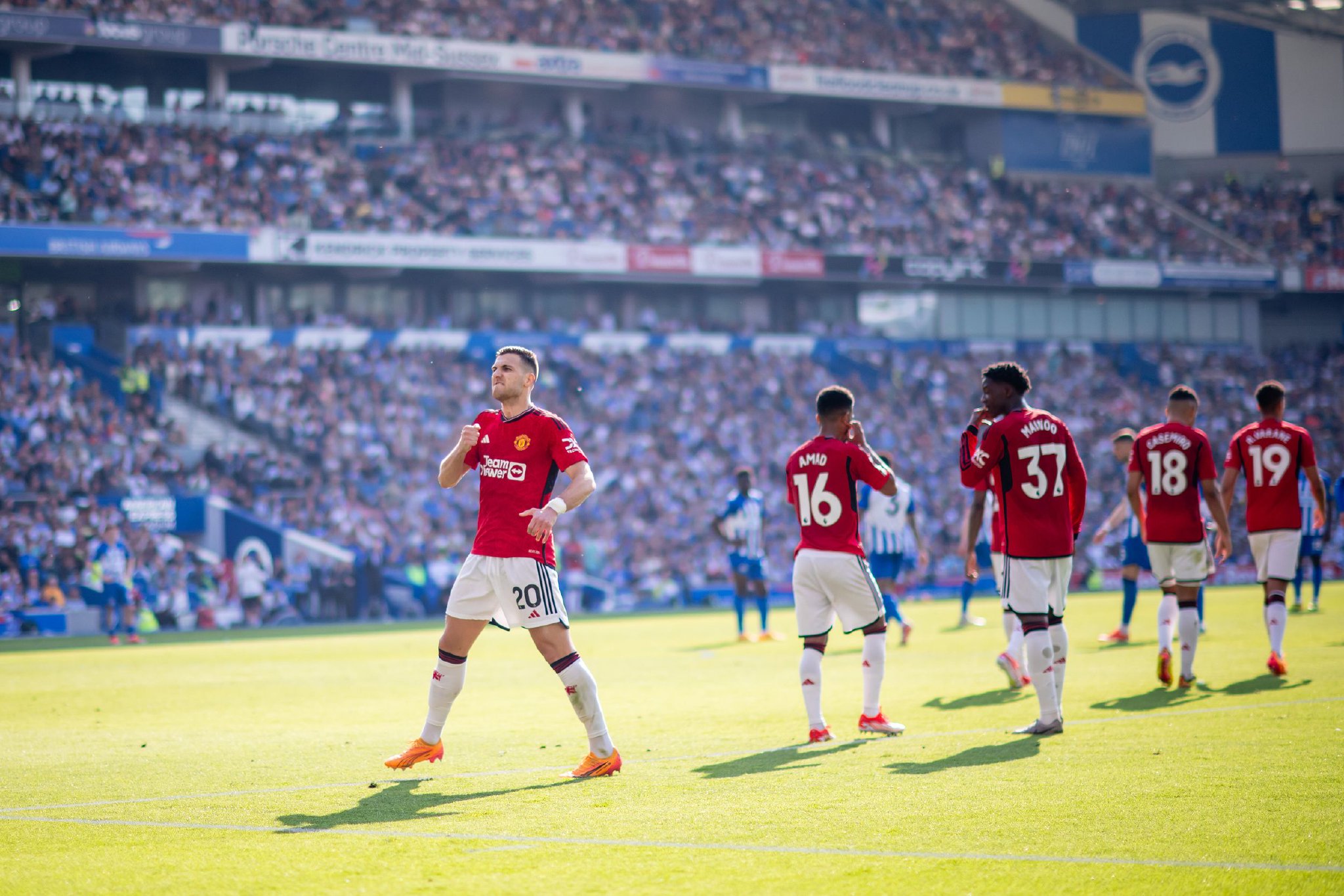 球员转会已 球员转会已